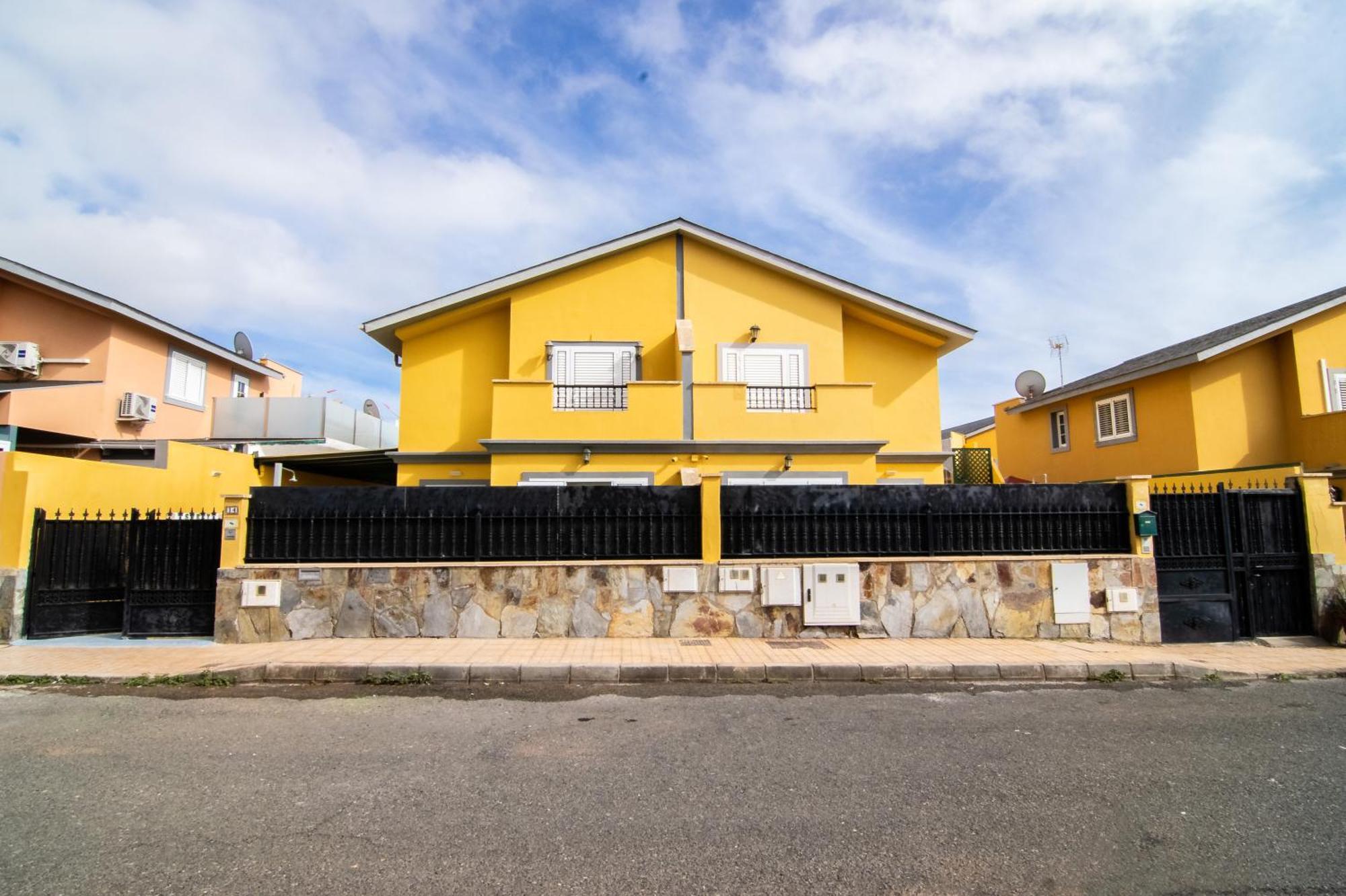 The Safe Point Residential Castillo Castillo del Romeral Exterior photo